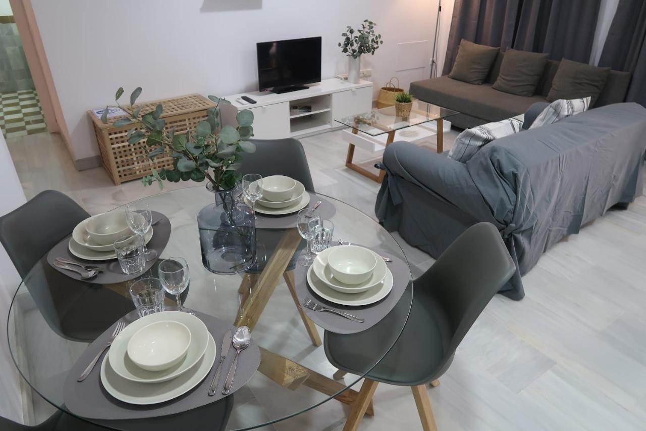 J & E Malaga Center Apartamentos Екстер'єр фото