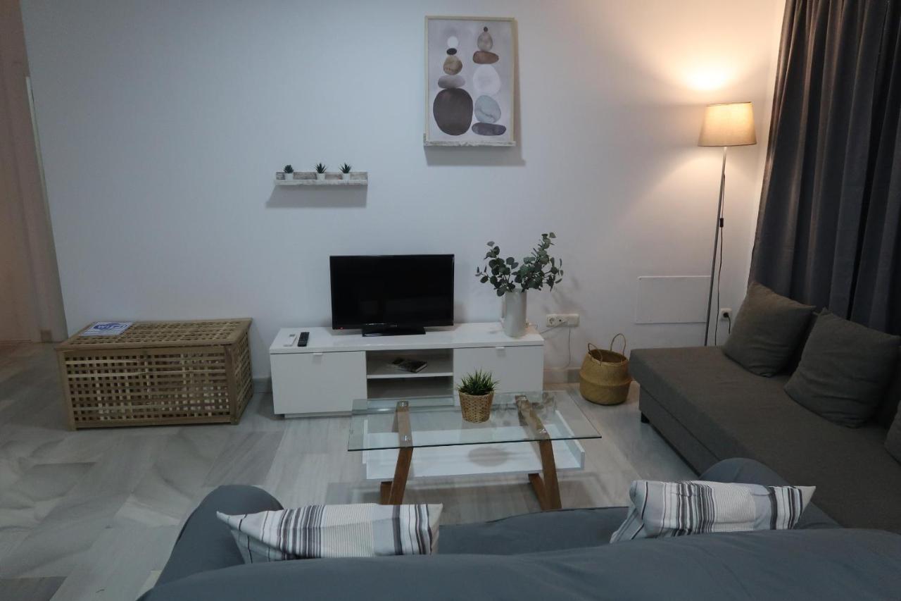J & E Malaga Center Apartamentos Екстер'єр фото