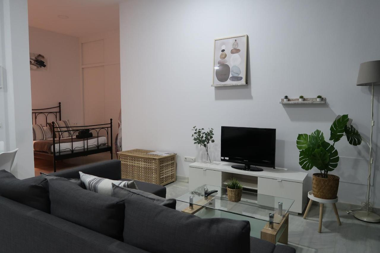 J & E Malaga Center Apartamentos Екстер'єр фото