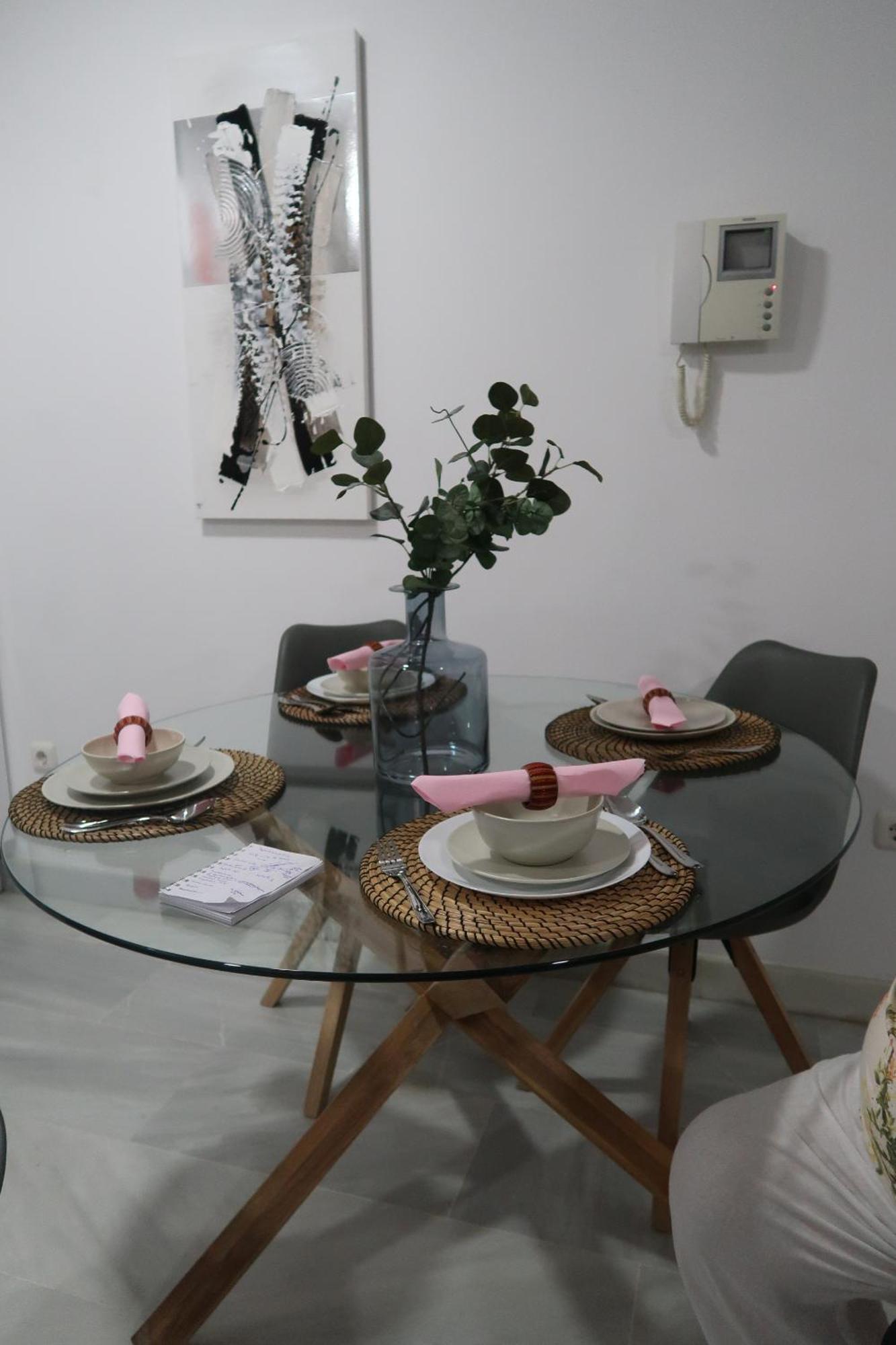 J & E Malaga Center Apartamentos Екстер'єр фото